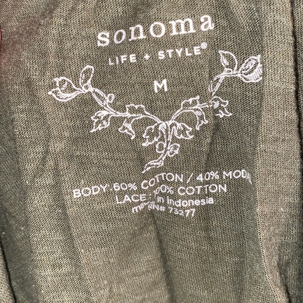Tank Top - Picture 3 of 4